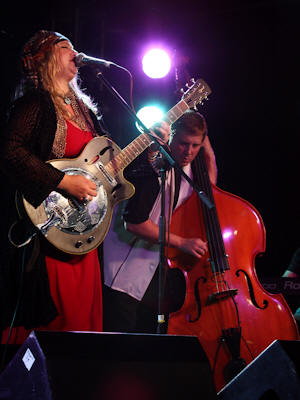 � Copyright 2010 Alan White. All Rights Reserved.