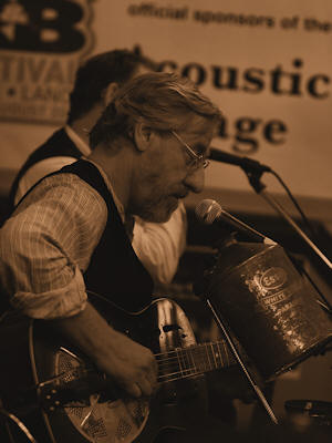 � Copyright 2010 Alan White. All Rights Reserved.