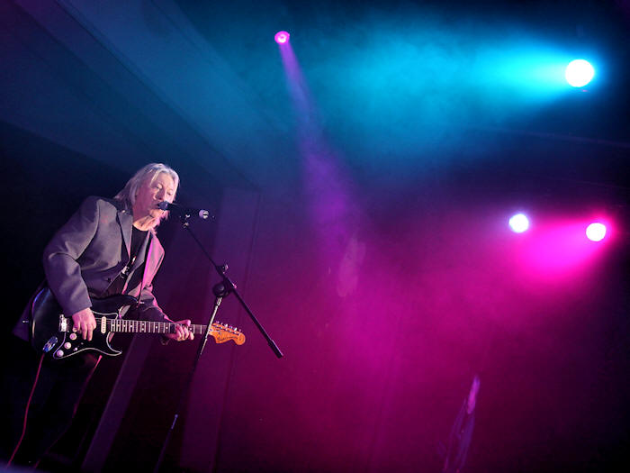 � Copyright 2011 Alan White. All Rights Reserved.
