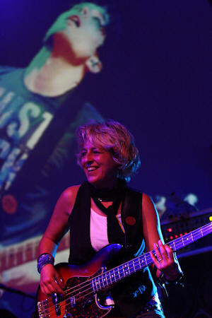 � Copyright 2011 Alan White. All Rights Reserved.