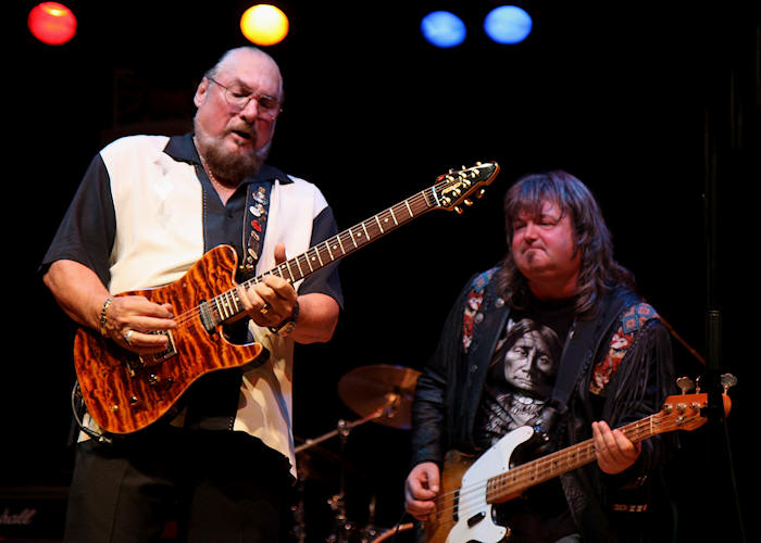 � Copyright 2011 Alan White. All Rights Reserved.