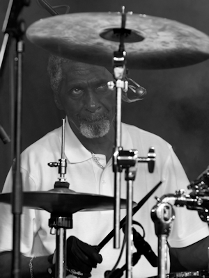 � Copyright 2010 Alan White. All Rights Reserved.