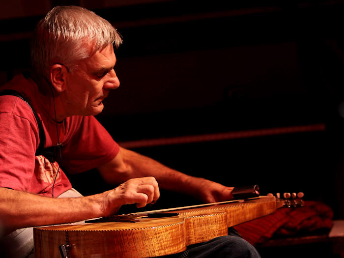 � Copyright 2012 Alan White. All Rights Reserved.