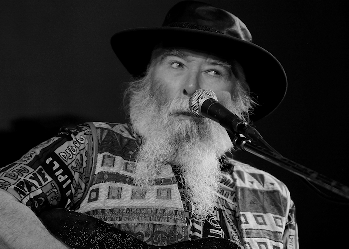 � Copyright 2010 Alan White. All Rights Reserved.
