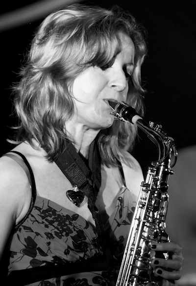 � Copyright 2010 Alan White. All Rights Reserved.