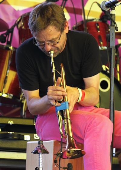 � Copyright 2010 Alan White. All Rights Reserved.