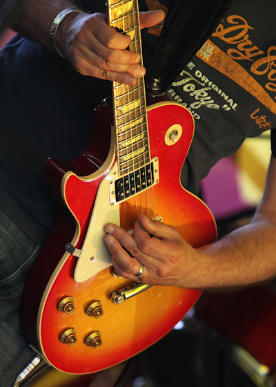 � Copyright 2010 Alan White. All Rights Reserved.