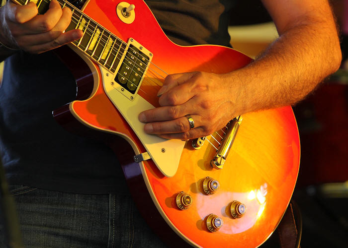 � Copyright 2010 Alan White. All Rights Reserved.