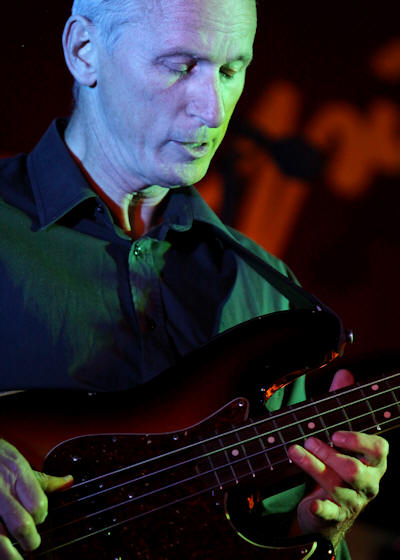 � Copyright 2010 Alan White. All Rights Reserved.