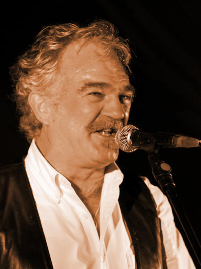 � Copyright 2010 Alan White. All Rights Reserved.