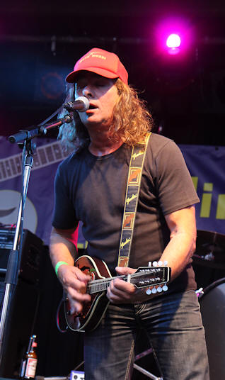 � Copyright 2009 Alan White. All Rights Reserved.