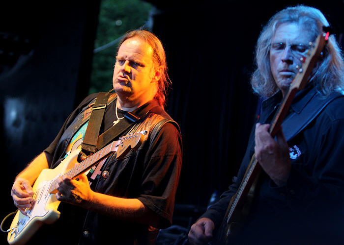 � Copyright 2011 Alan White. All Rights Reserved.