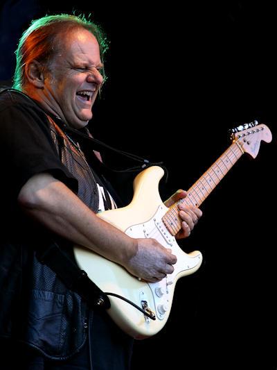 � Copyright 2011 Alan White. All Rights Reserved.