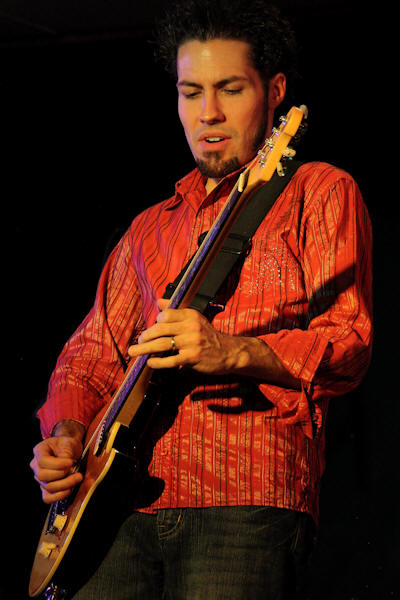 © Copyright 2010 Alan White. All Rights Reserved.