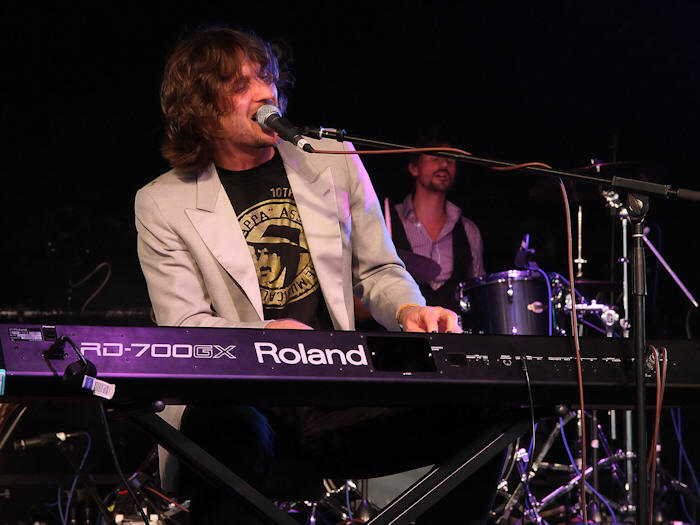 � Copyright 2010 Alan White. All Rights Reserved.