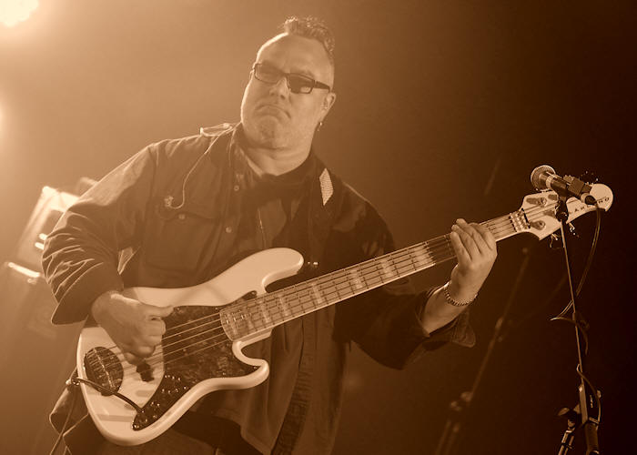 � Copyright 2011 Alan White. All Rights Reserved.