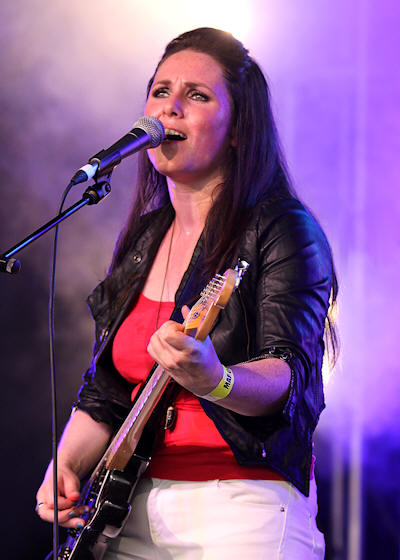 � Copyright 2011 Alan White. All Rights Reserved.