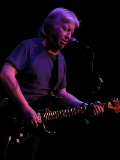 � Copyright 2011 Alan White. All Rights Reserved.