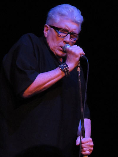 � Copyright 2011 Alan White. All Rights Reserved.