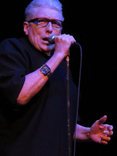 � Copyright 2011 Alan White. All Rights Reserved.