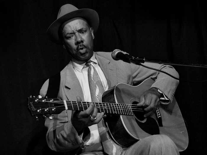Michael Roach � Copyright 2012 Alan White. All Rights Reserved.
