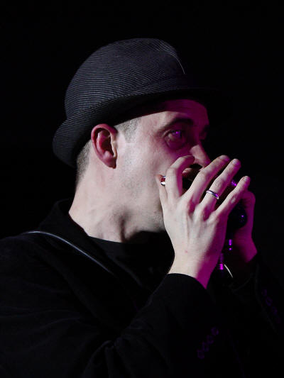 � Copyright 2009 Alan White. All Rights Reserved.