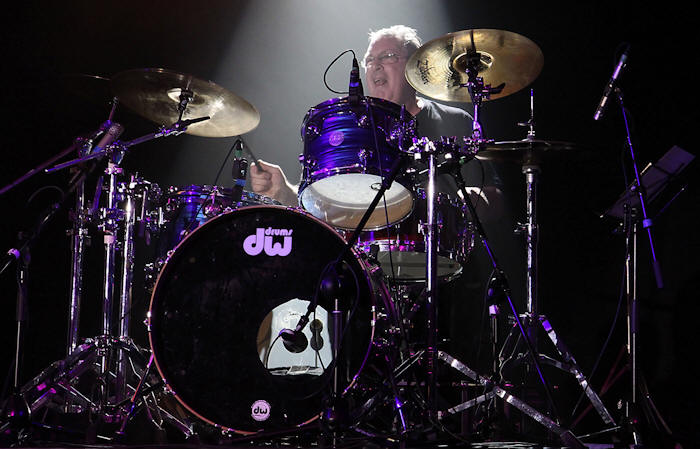 � Copyright 2010 Alan White. All Rights Reserved.