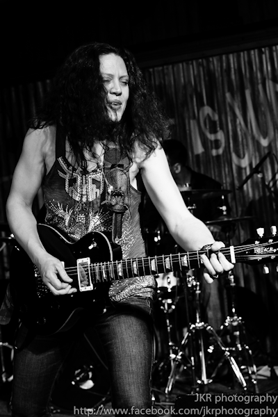 � Copyright 2011 Jason Richardson. All Rights Reserved.