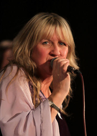 Deborah Bonham � Copyright 2011 Alan White. All Rights Reserved.