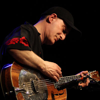 � Copyright 2009 Alan White. All Rights Reserved.