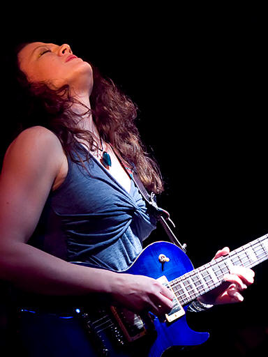 Clare Free � Copyright 2011 Rob Stanley. All Rights Reserved.