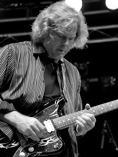 � Copyright 2009 Alan White. All Rights Reserved.