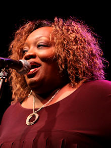 Sharrie Williams � Copyright 2011 Alan White. All Rights Reserved.